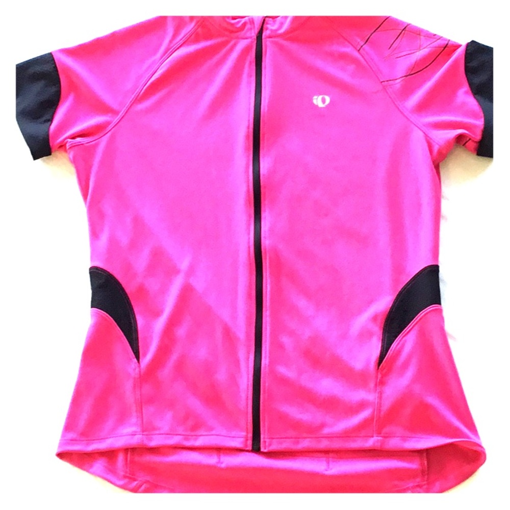Hot pink Pearl Izumi bike shirt.